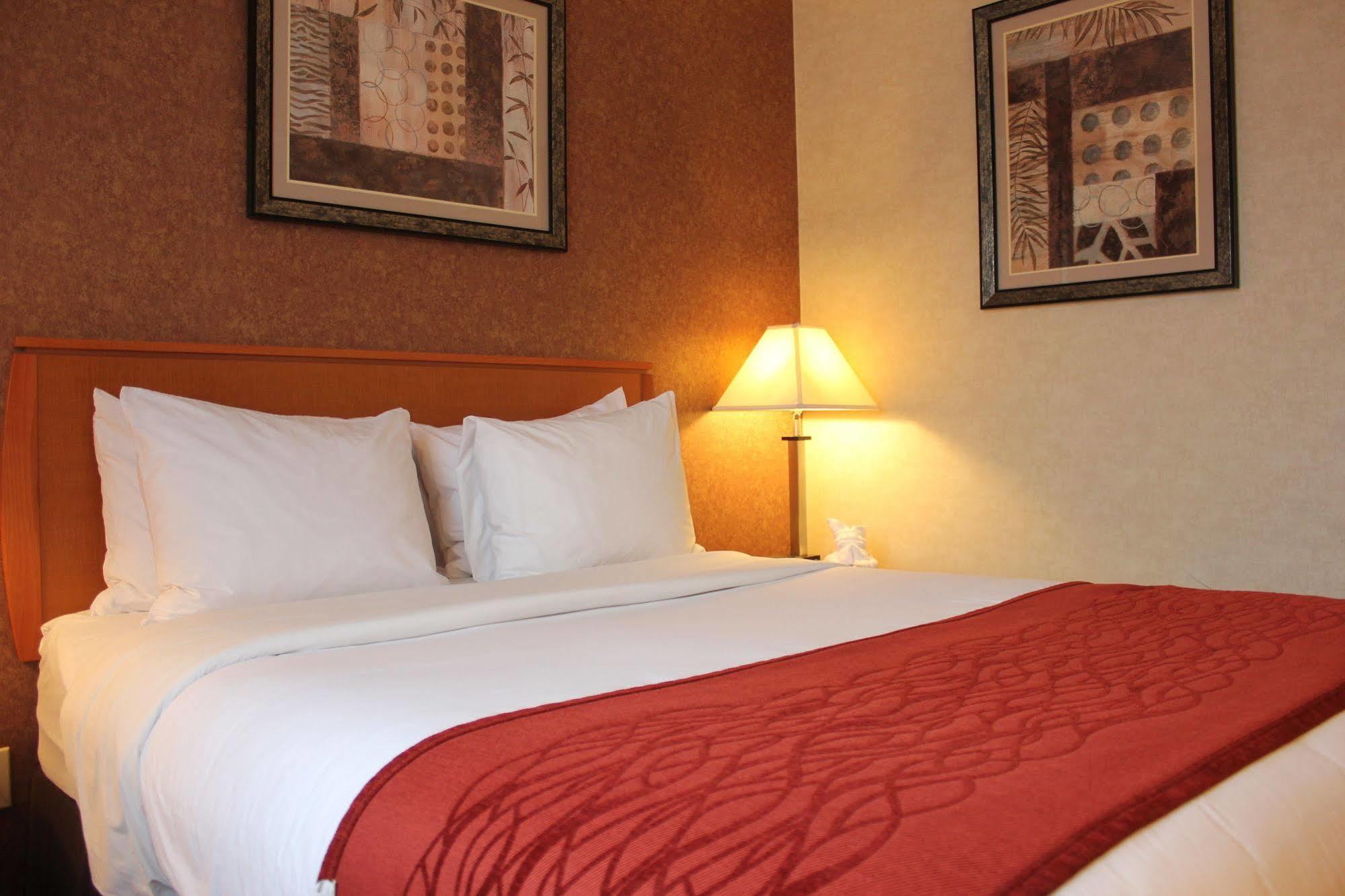 Bellerose Inn Εξωτερικό φωτογραφία