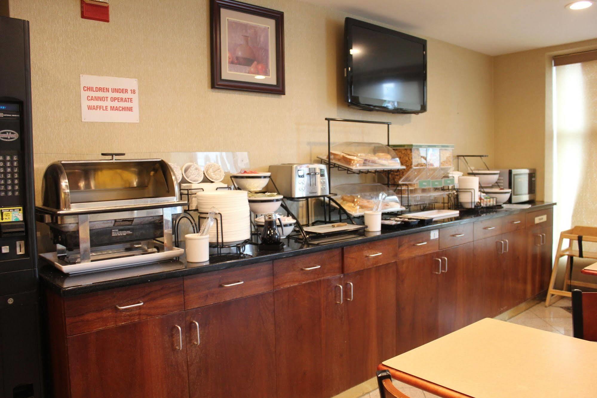 Bellerose Inn Εξωτερικό φωτογραφία